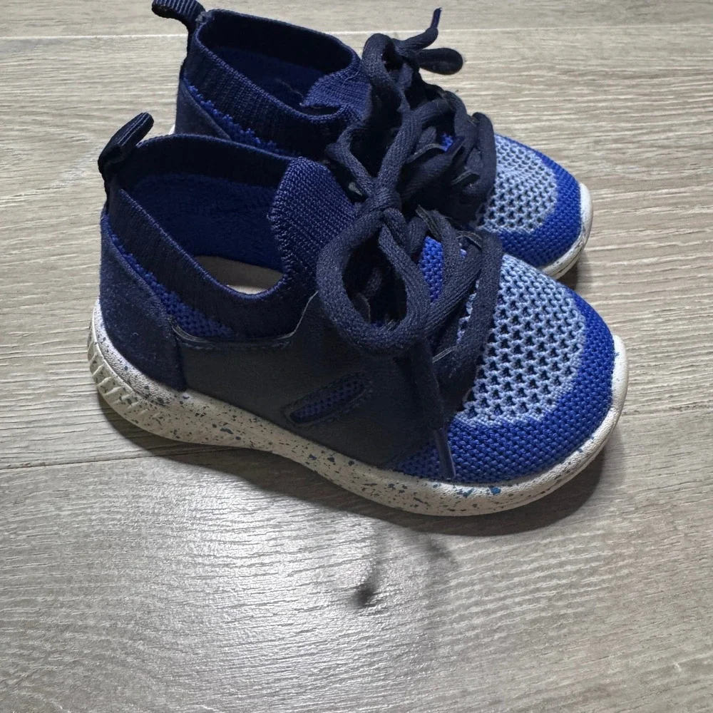 Baby Gap Blue Knit Mesh Lace Up Sneakers Speckled Sole 12-18 Months